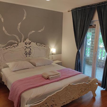 Apartments Milka 沃迪切 外观 照片
