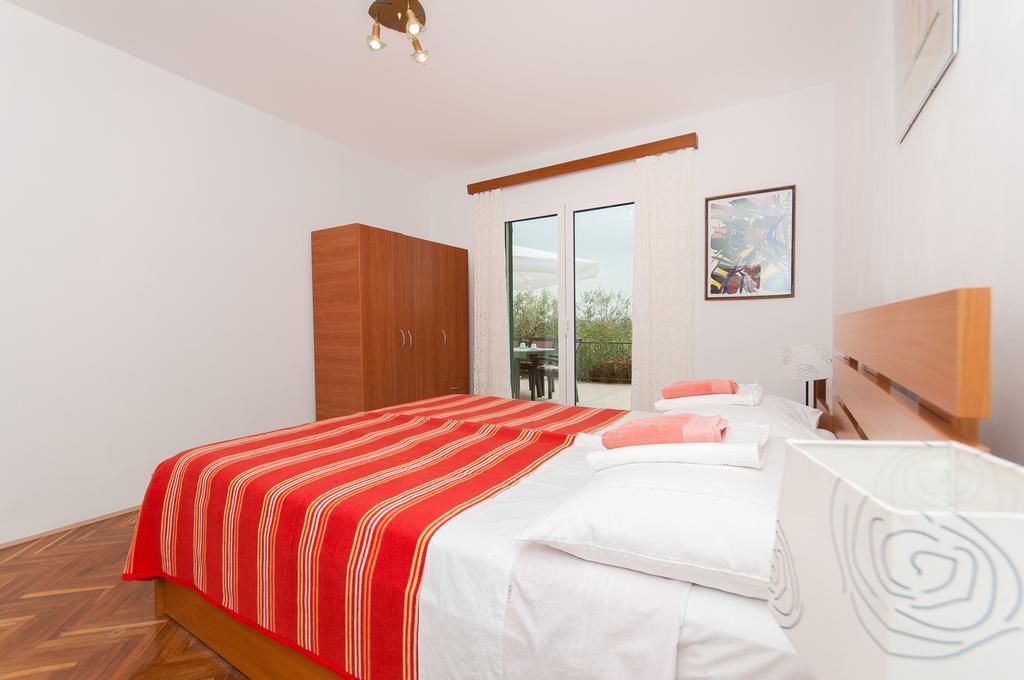 Apartments Milka 沃迪切 外观 照片
